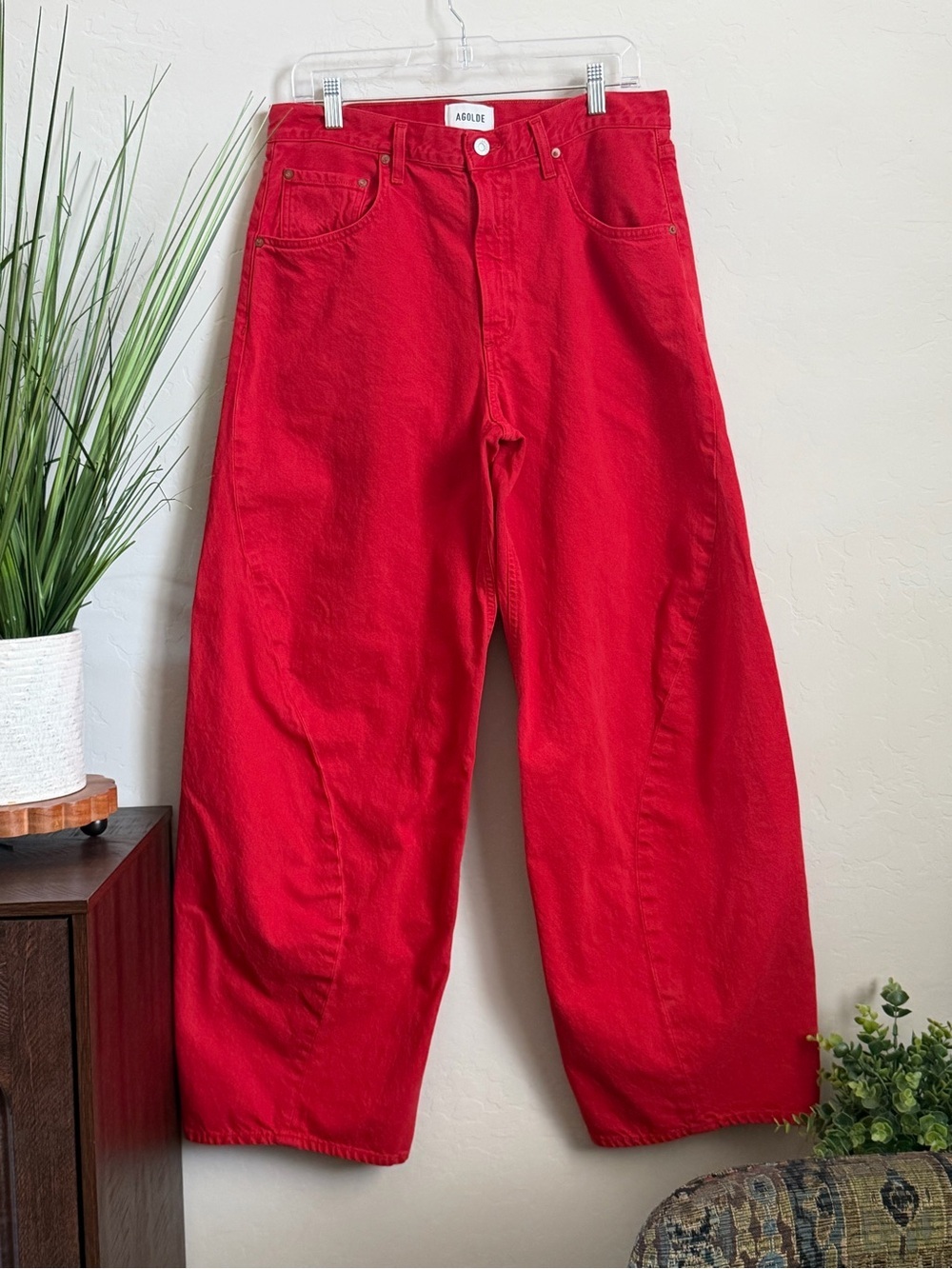 AGOLDE Twist Jean Barrel Leg High Rise Red Jeans Size 29